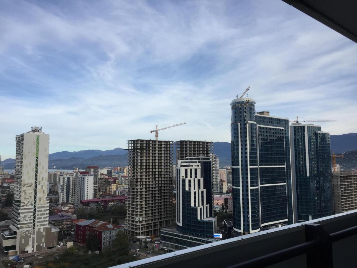 Orbi City Apartment バトゥーミ エクステリア 写真